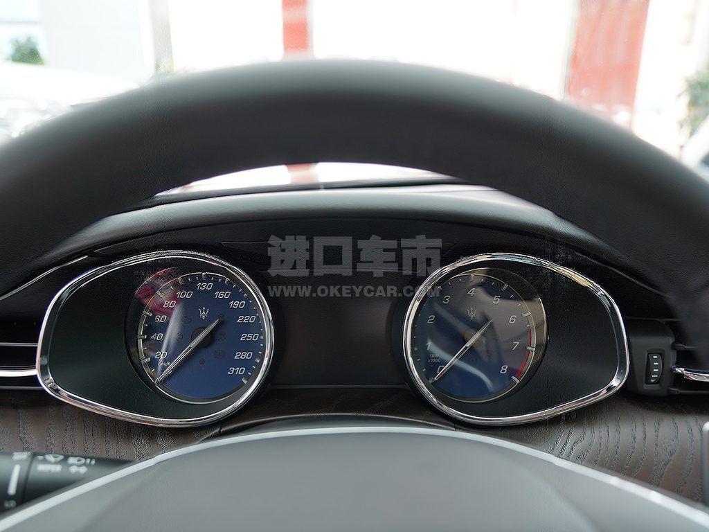 18款 3.0t 350hp 两驱 标准型